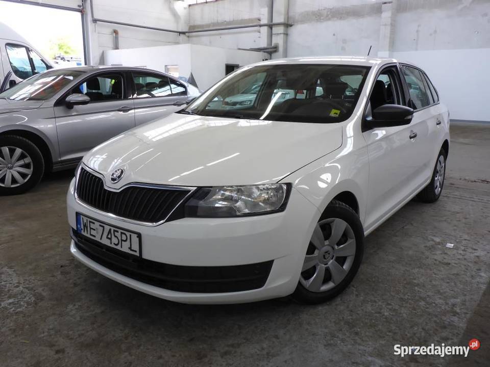 Wypożyczalnia samochodówWynajem auta Warszawa mazowieckie