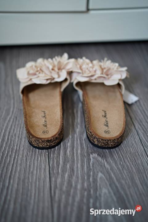 Klapki z kwiatem Mix Fell