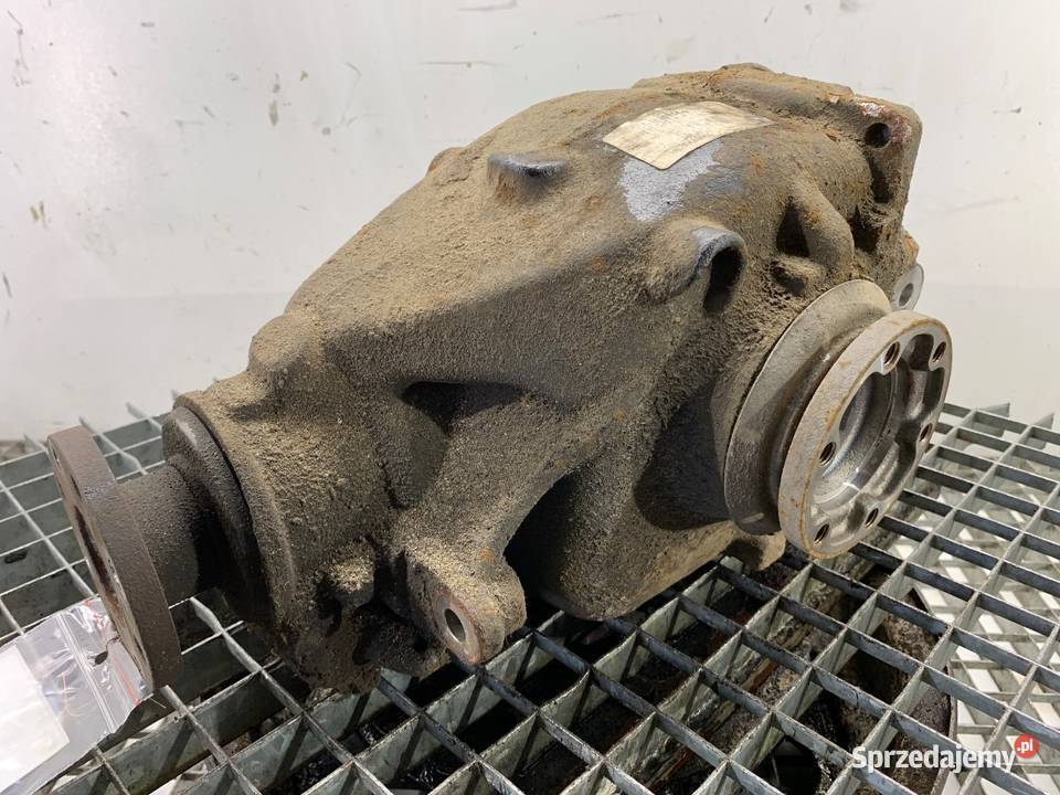 MOST DYFER TYŁ BMW E83 7601206 20 136 0311