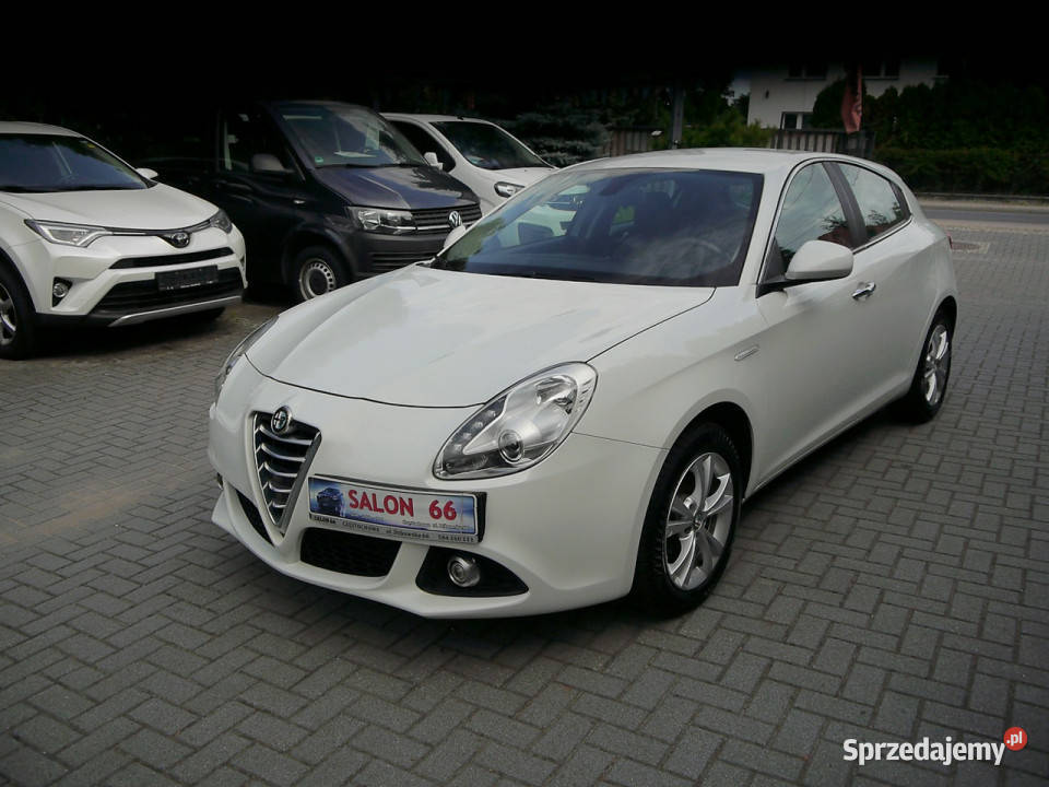 Alfa Romeo Giulietta 14b 120 ledy Stan b 105KM