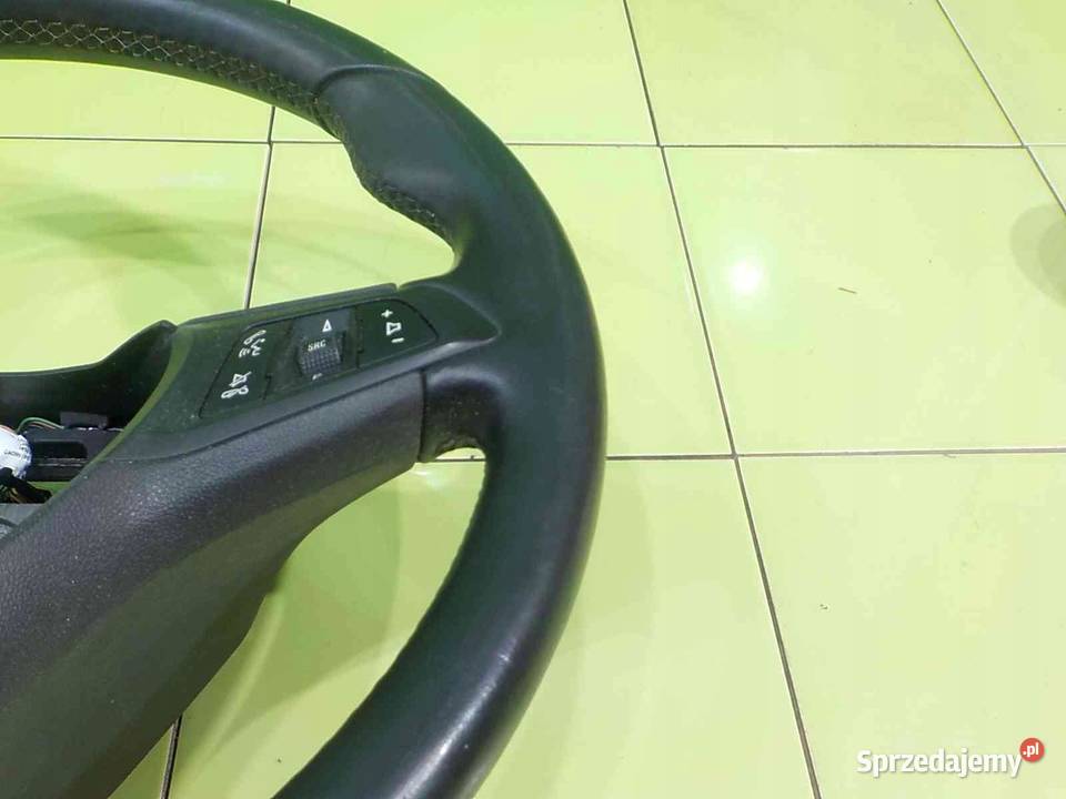 OPEL CORSA E 10 T 15r kierownica osobowe Suków