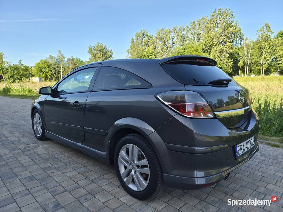 Opel Astra HPrzepiękny egzemplarzW pełni Radomsko