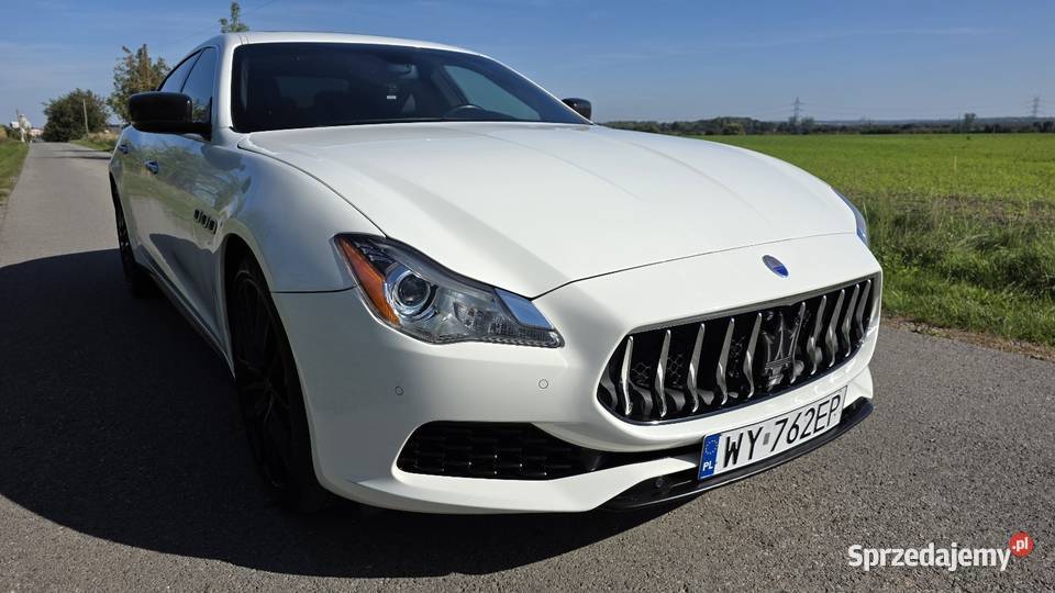 Maserati Quattroporte