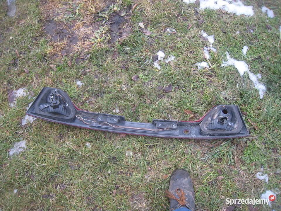 Lampa blenda listwa tylnej klapy Seat Toledo II osobowe Kraków sprzedam