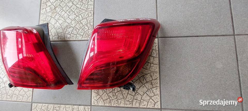 Toyota Yaris 2014 2015 2016 2017 lampa tył prawa Byków