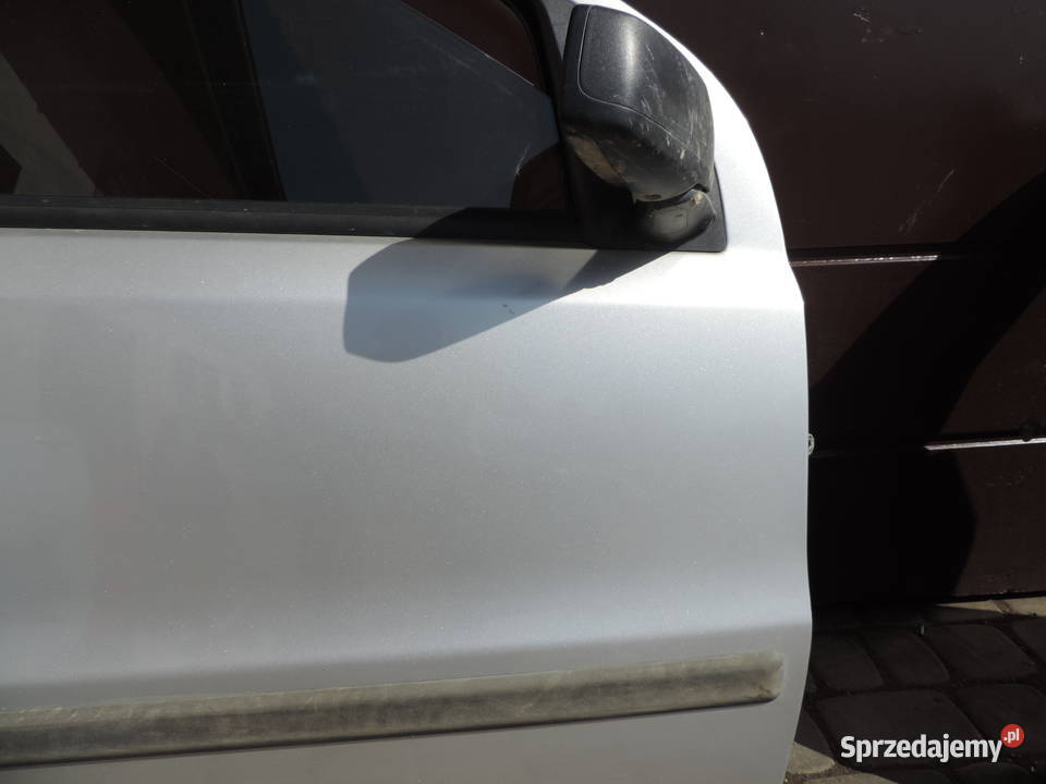FIAT PANDA 2 DRZWI PRAWE PRZEDNIE PRZÓD 647