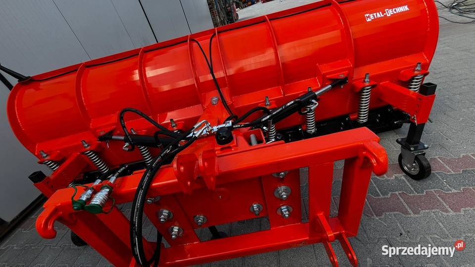 Pług Komunalny 26m prosty firmy MetalTechnik