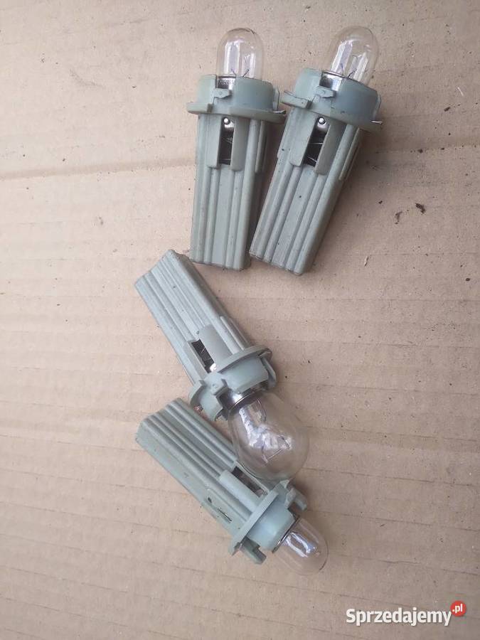 BMW e38 oprawka żarówki lampy tylnej 1387364 Rok produkcji 2000 Kłodawa