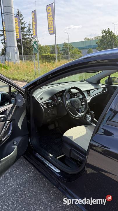 Astra sports tourer 14 150 automat Navi elite Warszawa