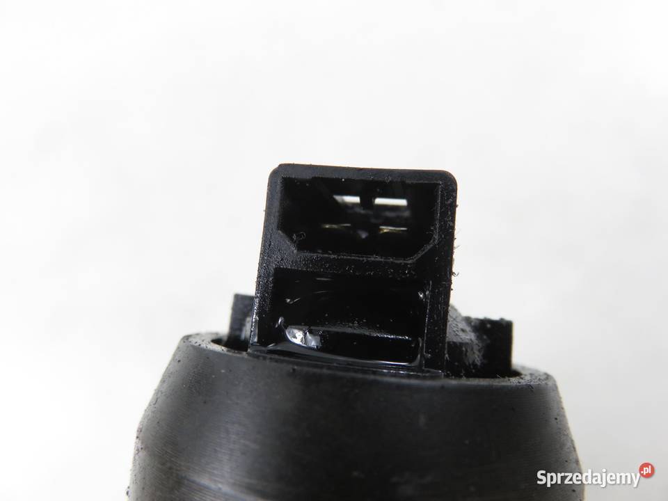 POMPOWTRYSKIWACZ VW GOLF V 19 TDI 038130073AG