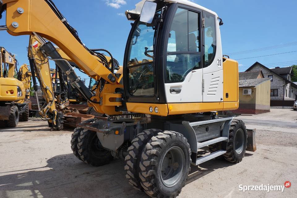 Koparka kołowa Liebherr A 910 2017 Jeziorko sprzedam