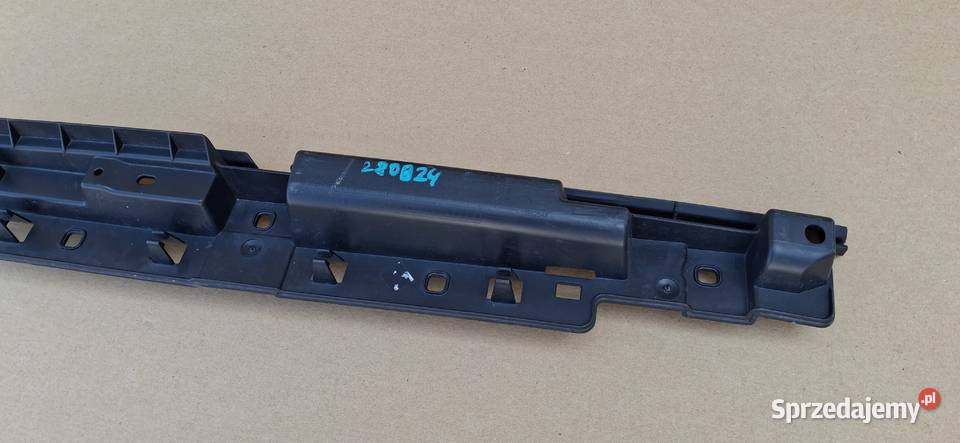 JUMPY EXPERT PROACE ŚLIZG ZDERZAKA TYŁ MOCOWANIE