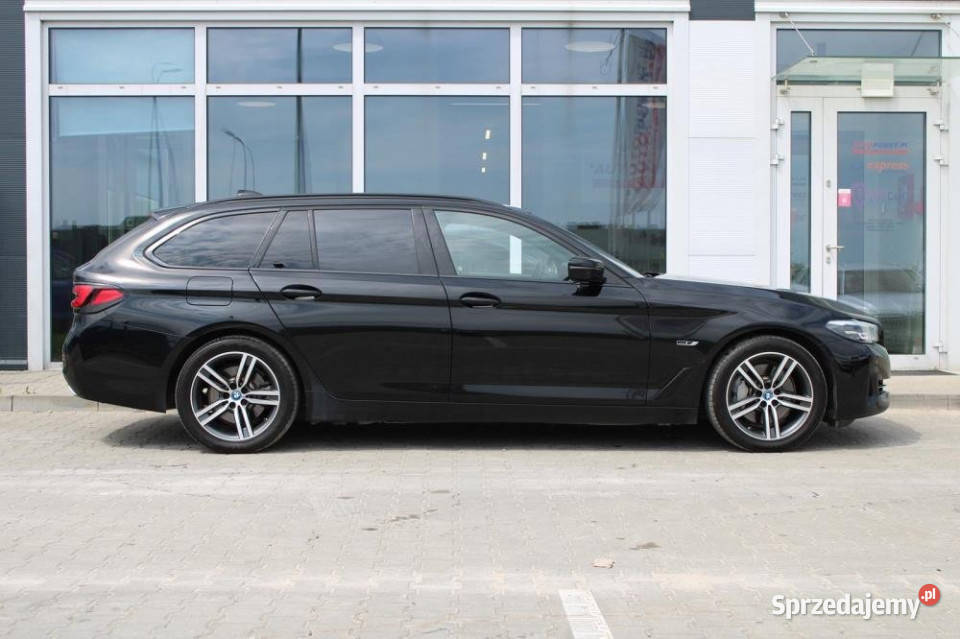 BMW SERIA 5 2022r ACC Hak Ele fotele Podgrzew
