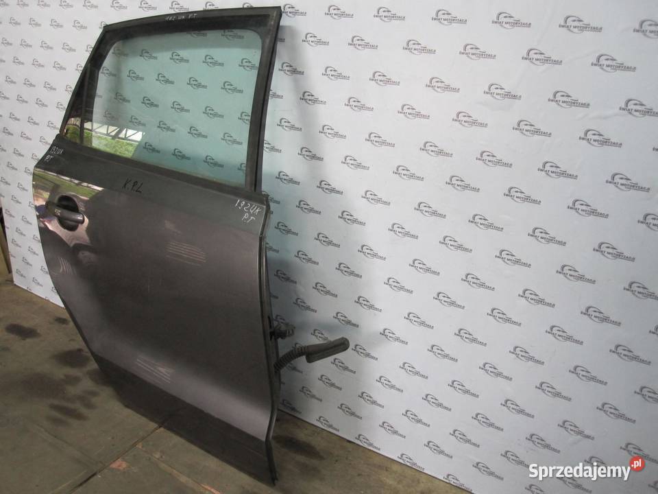VW POLO V 11r drzwi prawe tył sprzedam