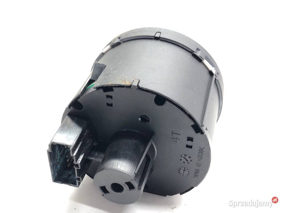 WŁĄCZNIK ŚWIATEŁ SKODA KAMIQ 3V0941431 PRZYCISK osobowe Części samochodowe sprzedam