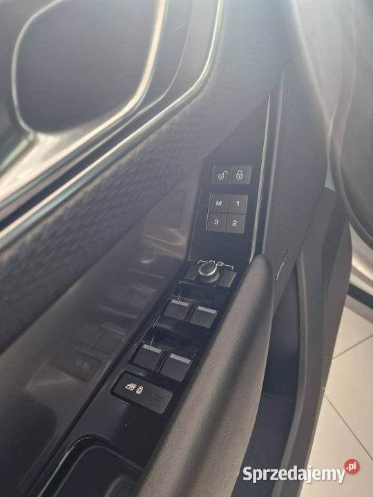 Land Rover Range Rover VELAR Dynamic 241 4x4 Łodygowice sprzedam