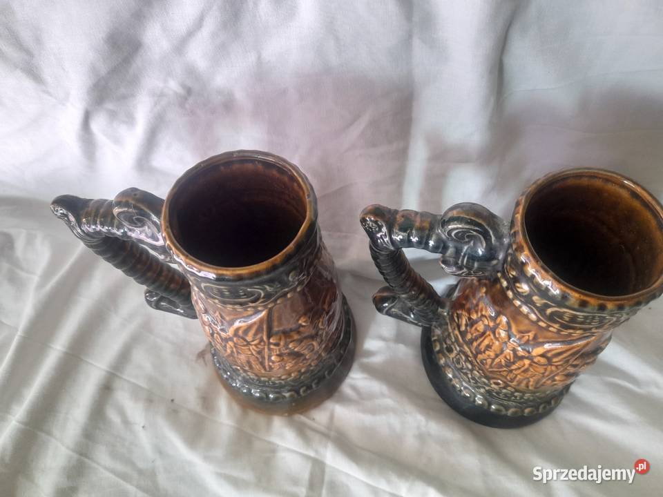 Stare 2 dzbany kufle o wysokosci 20 Antyki, Sztuka, Kolekcje Oleśnica