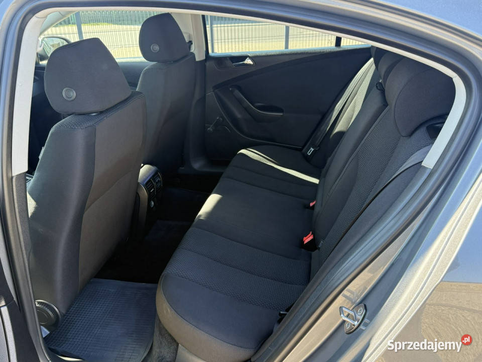 Volkswagen Passat 19 TDInavialuz Niemiec B6 315436km Dąbrowa