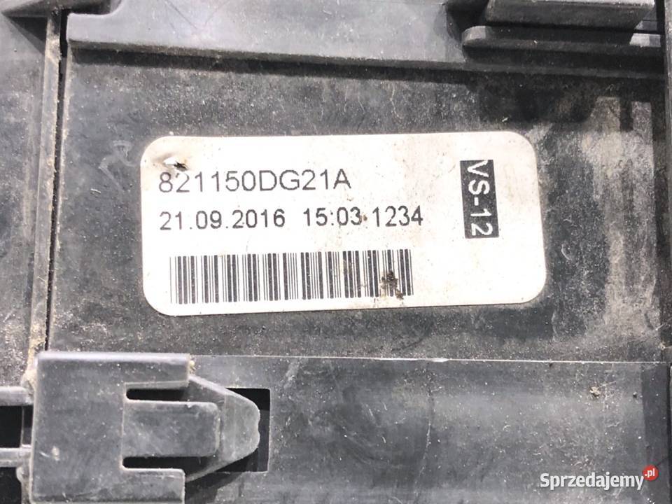 SKRZYNKA BEZPIECZNIKÓW TOYOTA YARIS III