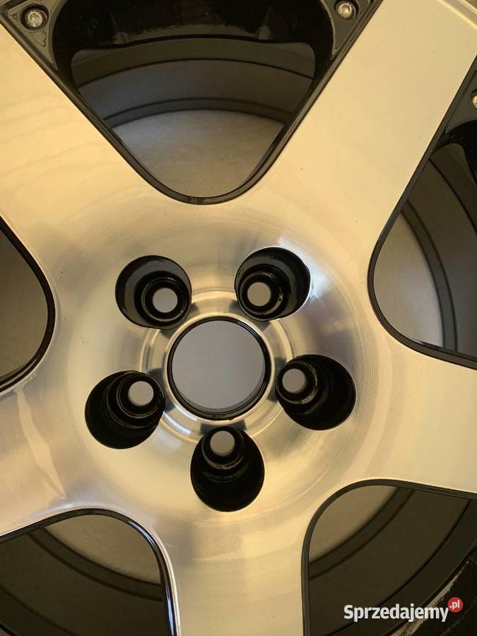 Komplet felg aluminiowych Santa Monica 17 5x100 Volkswagen (oryginalne) Kosakowo