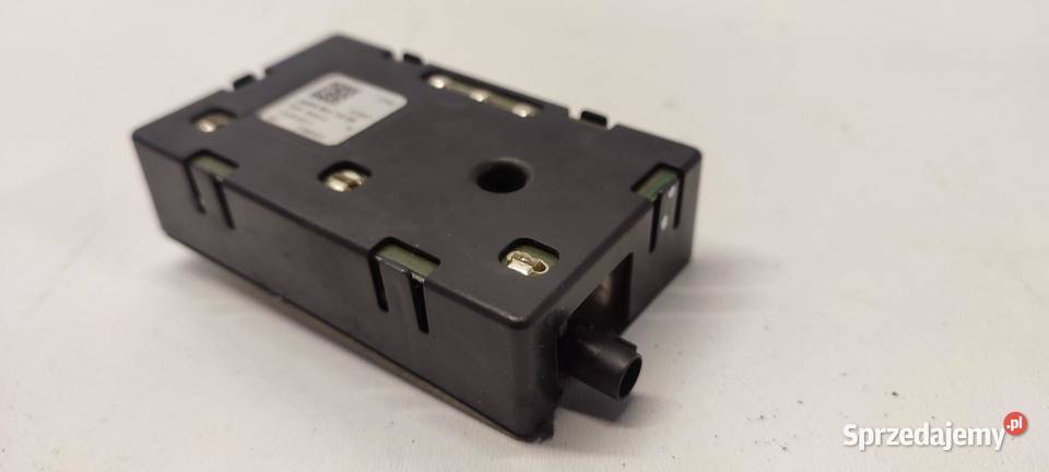 MERCEDES GLC W253 X253 WZMACNIACZ ANTENY