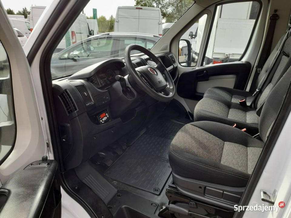 Fiat Ducato Chłodniomroźnia z hakami do mięsa Lipiany