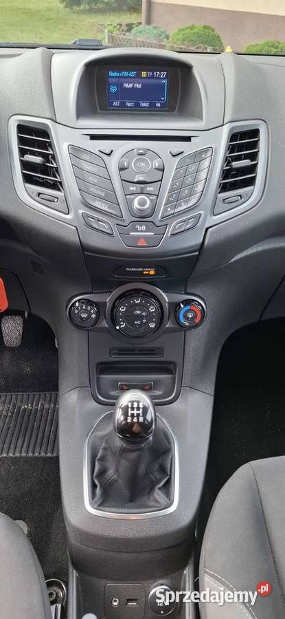 Ford Fiesta Mk7 2015r 125 benzyna Euro 6 mazowieckie Ostrołęka