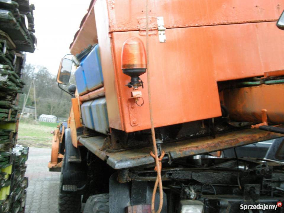 Na sprzedaż Unimog specjalny akcja zima Samochody ciężarowe Chojnów