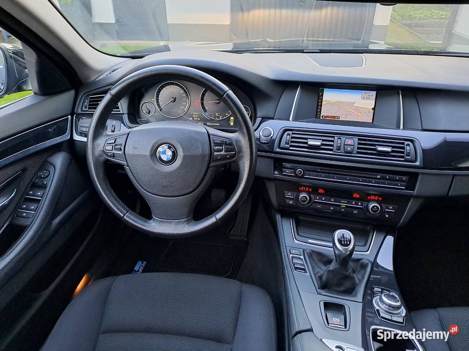 BMW 5 F11 LCI benzyna Niski przebieg Nowe Skalmierzyce