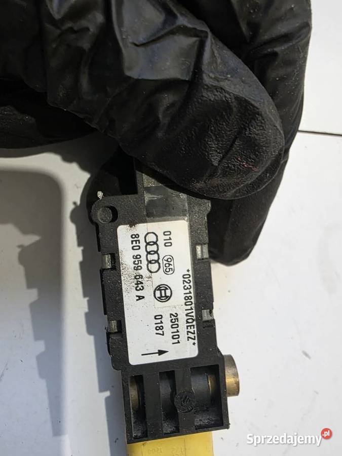 Czujnik uderzeniowy Audi a4b6 8E0959643A Rok produkcji 2001 Pozostałe warmińsko-mazurskie Iława