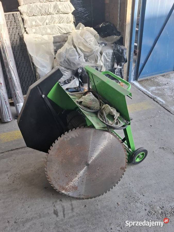 Piła wychyłowa Zipper ZIWP700T