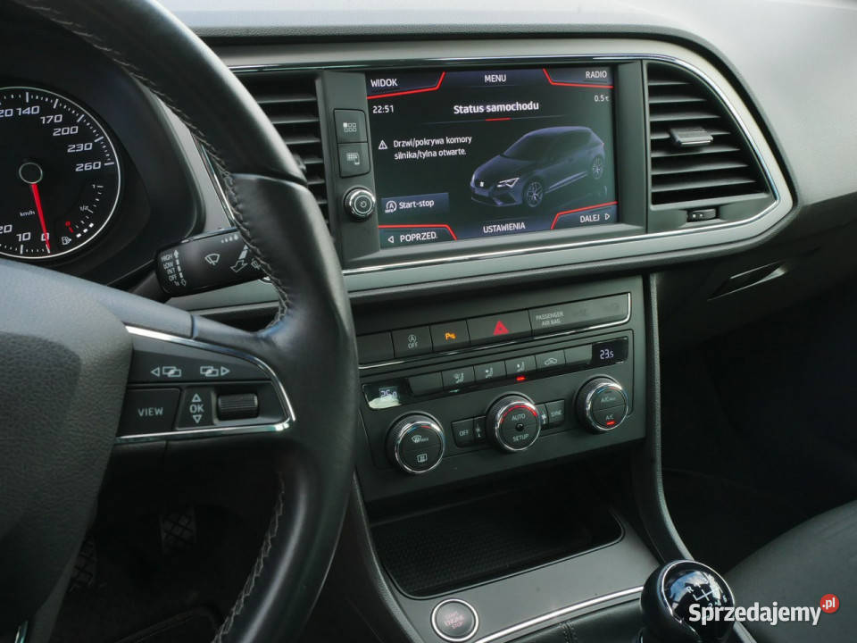 Seat Leon 15TSI 130 Eu6 Kamera Tempomat ACC benzyna śląskie