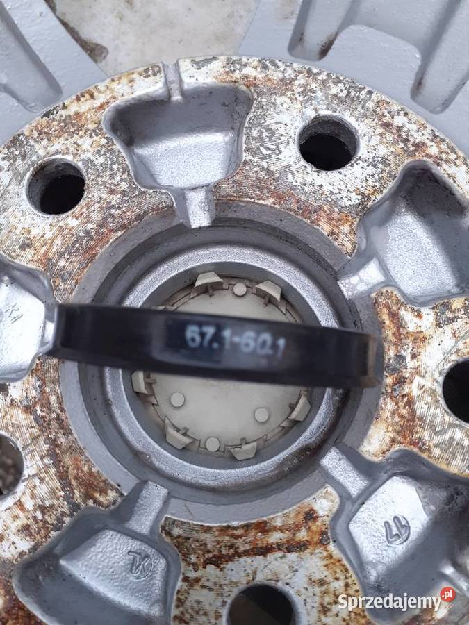 17 5X1143 ET 35 felgi KIAToyotaHonda
