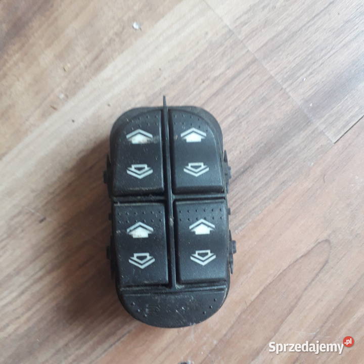 Komplet tapicerek Ford Focus mk1 Combi Żabno sprzedam