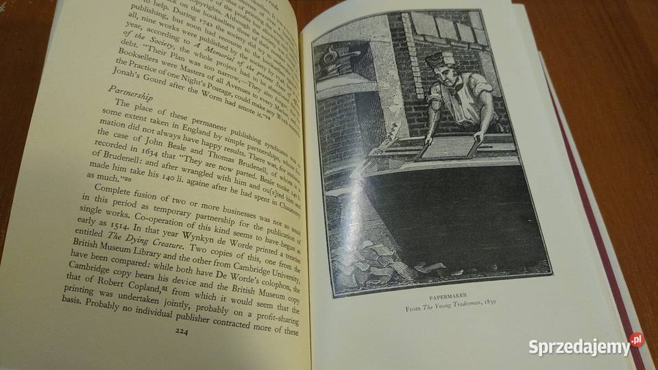 The English book trade by Marjorie Plant Książki naukowe i popularnonaukowe Gdańsk