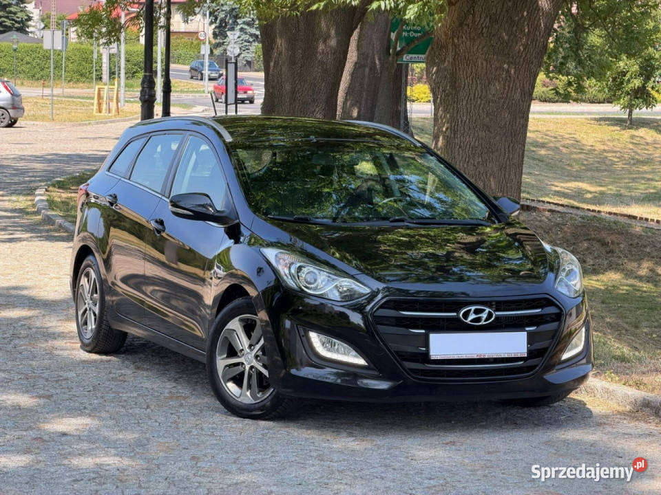 Hyundai i30 Hyundai i30 blue Kombi 16 CRDi Style immobilizer Gostynin