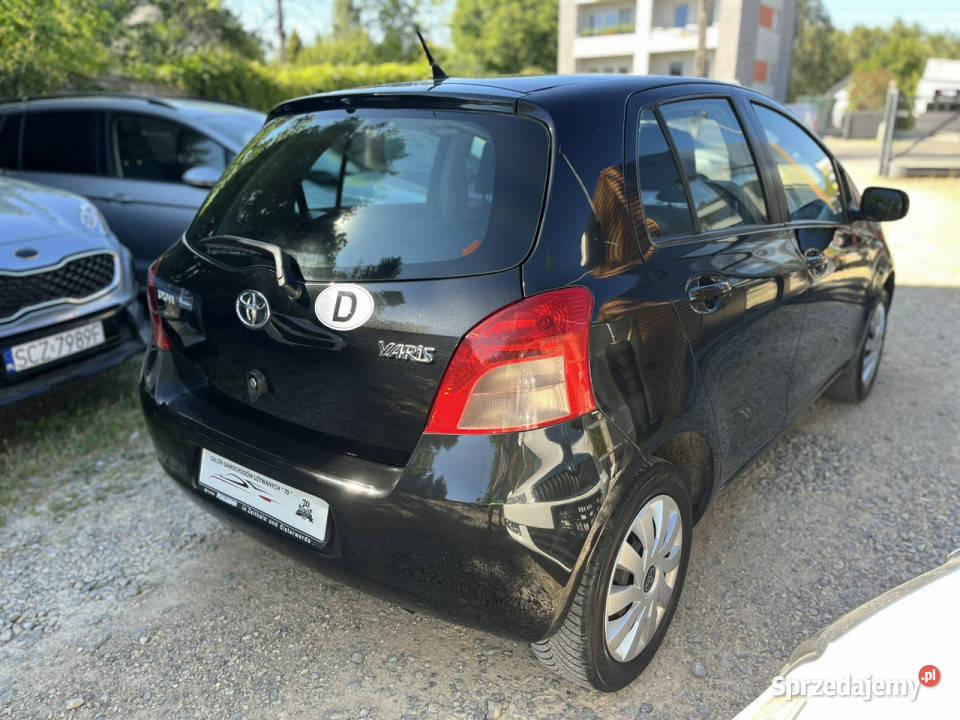 Toyota Yaris 10 1WŁ Klima El szyby BEZ KOROZJI garażowany Częstochowa sprzedam