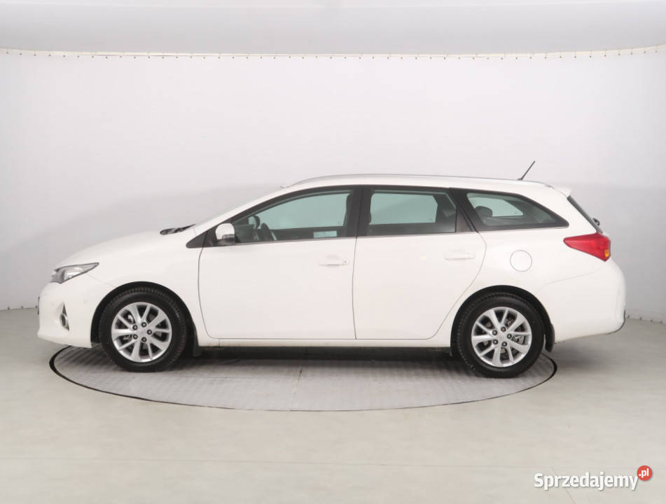 Toyota Auris 16 Valvematic Piaseczno
