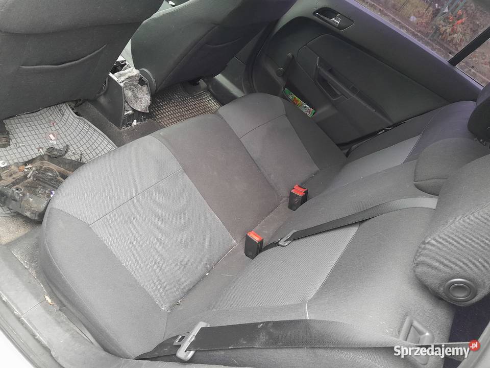 Opel astra H Kombi 2006 r Części z19dt Maska Krosno Odrzańskie