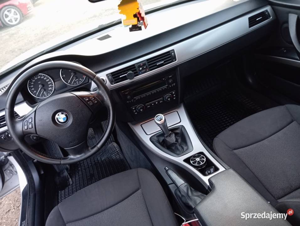 BMW E90 manualna