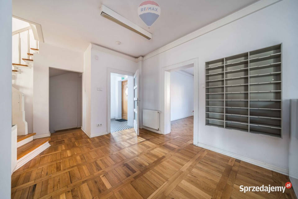 Dom na biura kancelarie parking Poznań