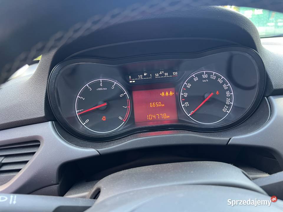 Opel Corsa E 5drzwi lakier oryginał sprowadzona garażowany Corsa Łódź sprzedam