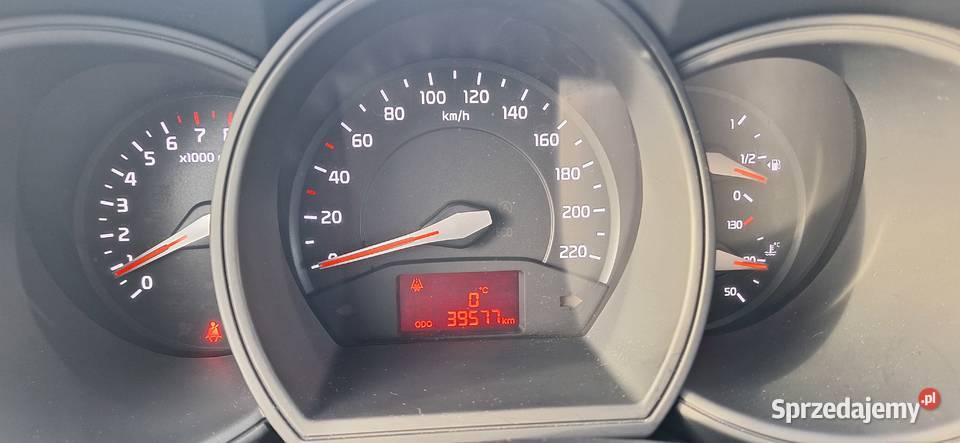 KIA RIO SUPER STAN Sedan 2017r benzyna bmały Krapkowice sprzedam