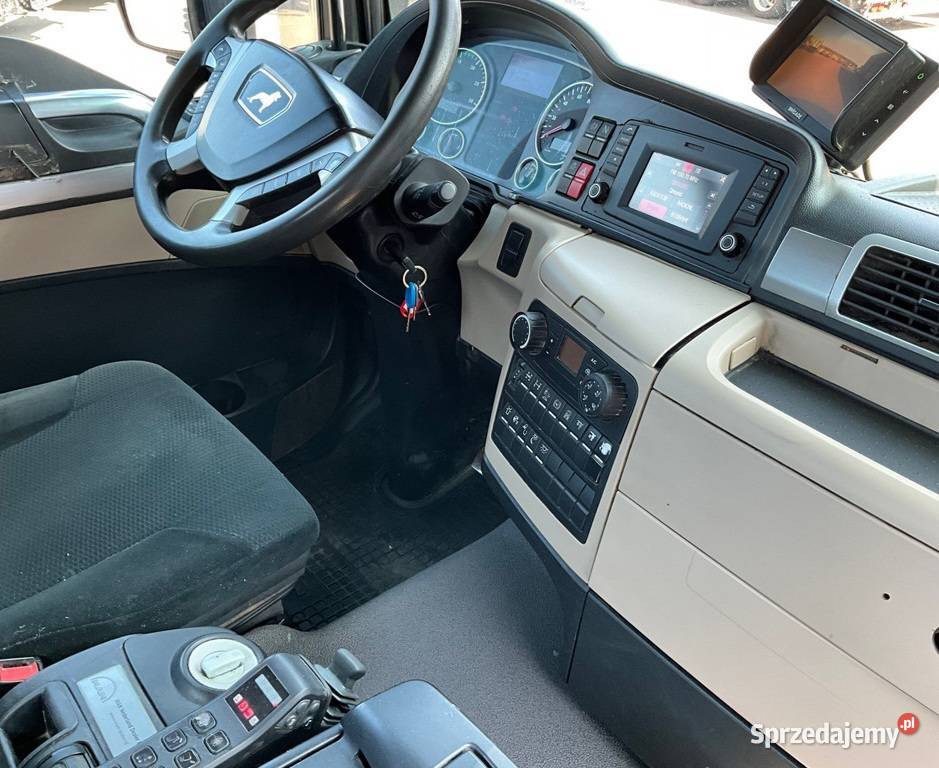 Hakowiec Man 12000kg Warszawa