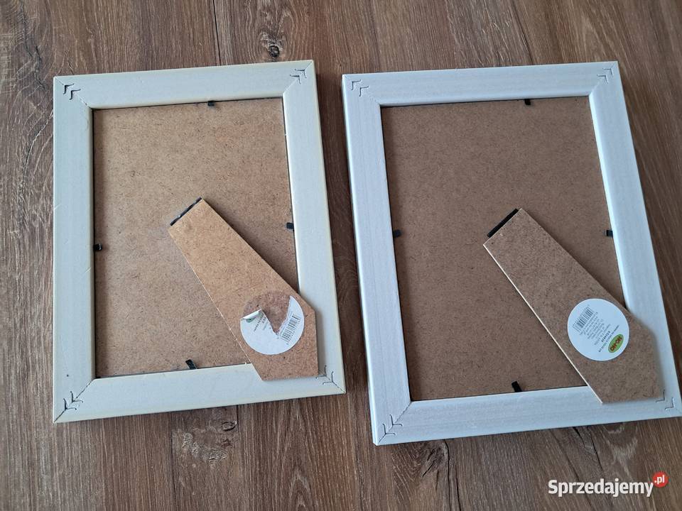 2 nowe ramki na zdjęcia 20x25 20x15 i 23x18 Dekoracje i ozdoby Sandomierz