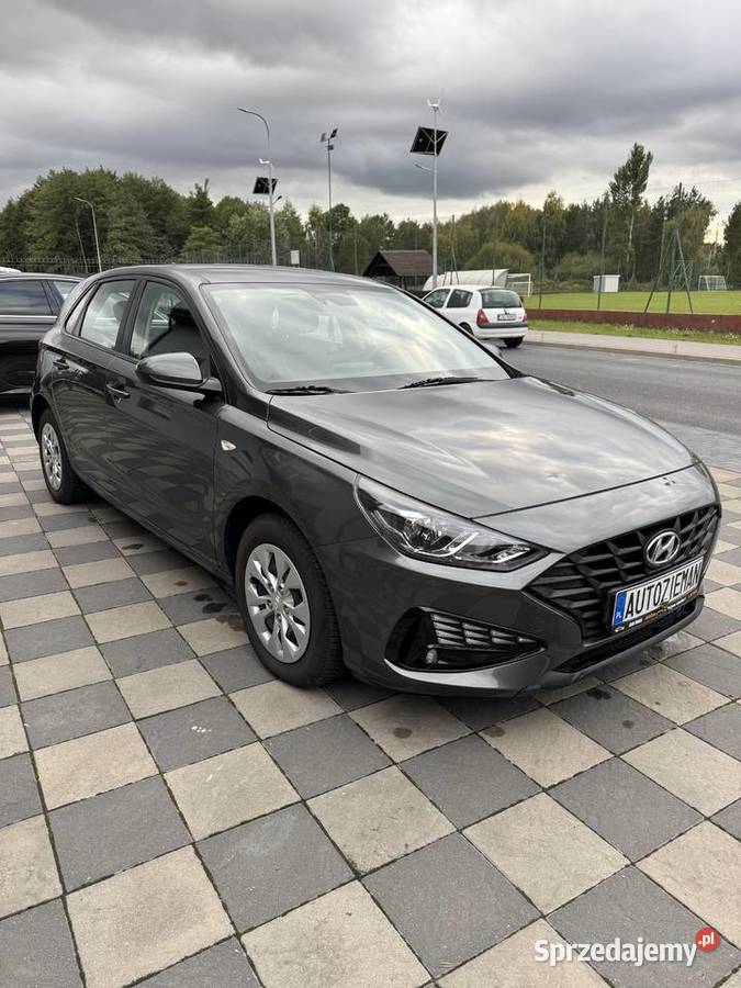 Hyundai i30 z 2021 roku o pojemności 15 benzyna Ciechocinek
