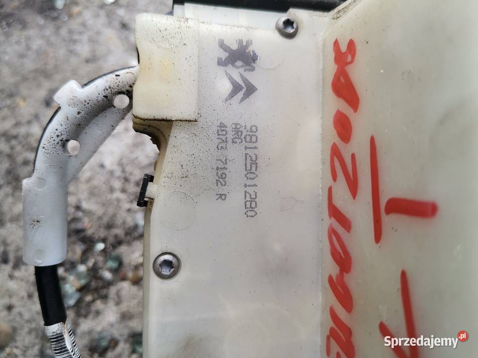 Zamek do drzwi Lewy tył peugeot 2008 Czerwionka-Leszczyny