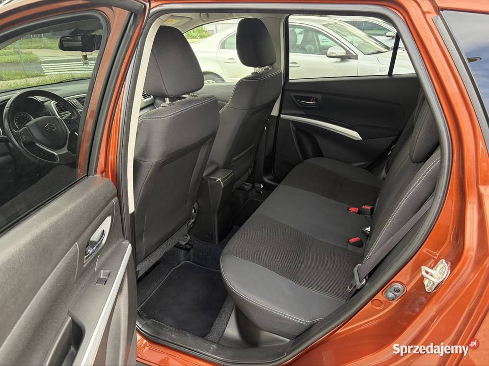 Suzuki sx4s cross 2017 14 benzyna 140 117000km podkarpackie