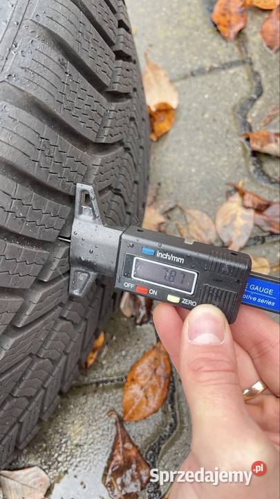 Opony zimowe Continental 23545R18 Samochodowe Dąbrowa Górnicza