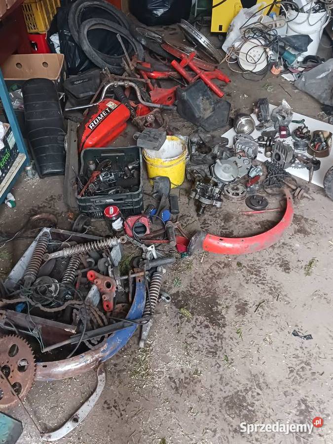 Motorynka plus dużo części motorower małopolskie Pcim